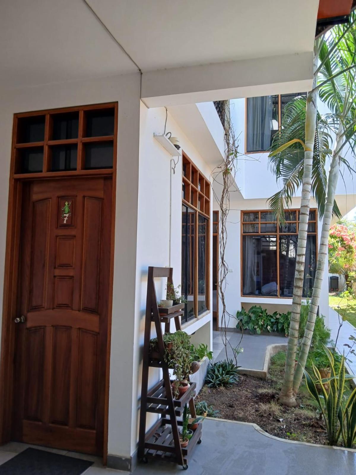 Alojamiento Familiar Custodia Tarapoto Eksteriør billede
